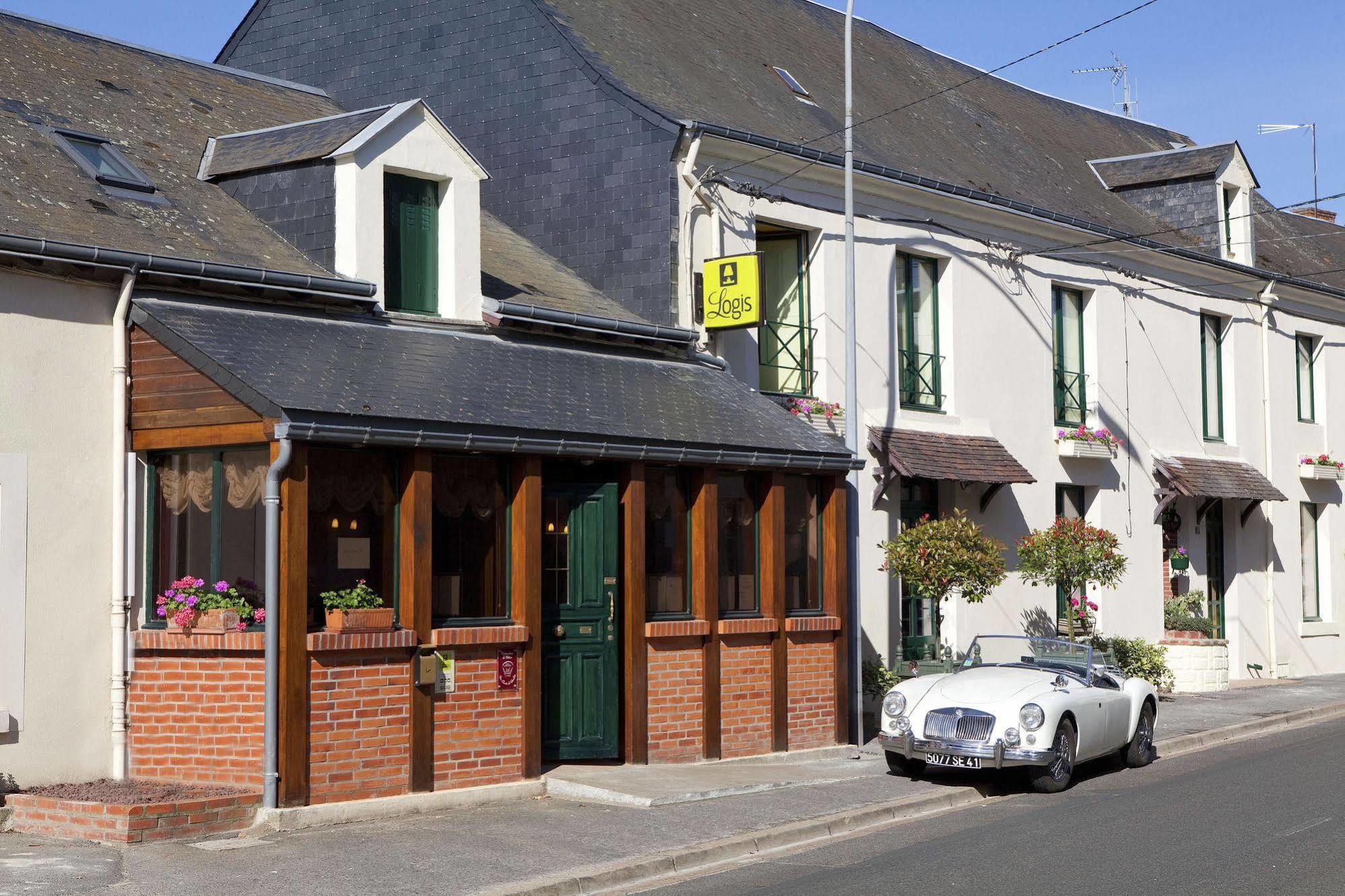 Logis Hotel O En Couleur Oucques-la-Nouvelle Luaran gambar